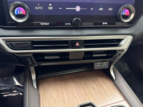 Used 2024 Lexus RX 350 Premium w/ Accessory Package (Z1) FWD image 30