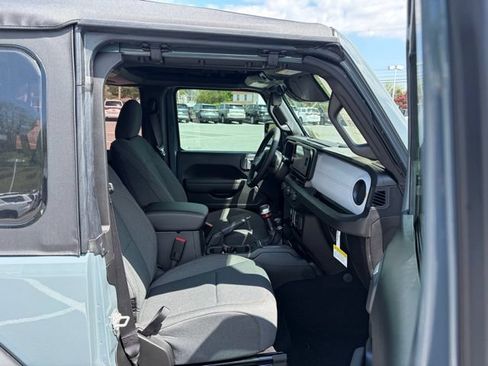New 2026 Jeep Wrangler Sport AWD/4WD image 27