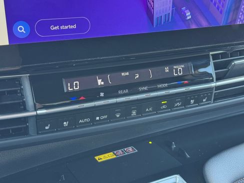 Certified 2025 Toyota Sienna Limited AWD/4WD image 23