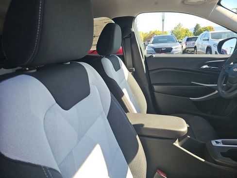 New 2026 Chevrolet Trax LS w/ LS Convenience Package image 24