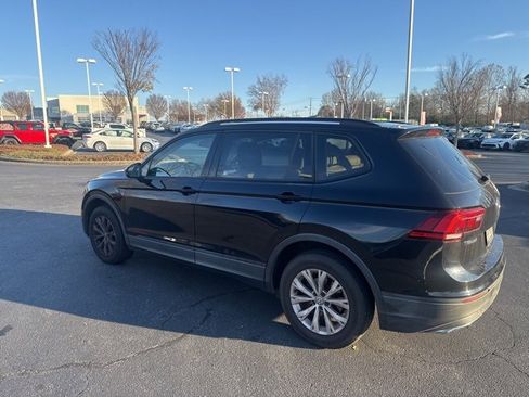Used 2018 Volkswagen Tiguan S w/ Front Fog Lights Package image 6