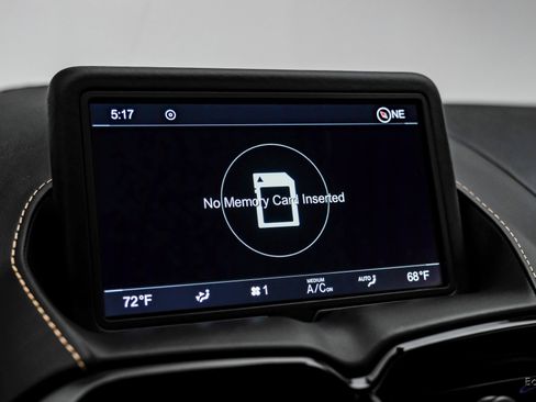 Used 2020 Aston Martin V8 Vantage Coupe image 61