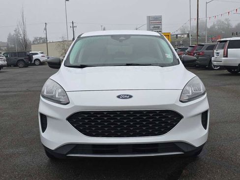 Used 2022 Ford Escape SE image 8
