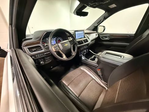 Used 2021 Chevrolet Tahoe High Country w/ Premium Package AWD/4WD image 57