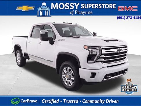Used 2024 Chevrolet Silverado 2500 High Country w/ High Country Premium Package image 2