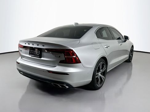 Used 2022 Volvo S60 B5 Inscription w/ Advanced Package AWD/4WD image 6