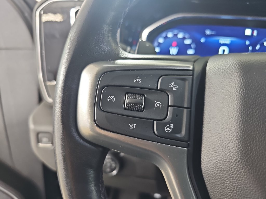 Certified 2022 Chevrolet Silverado 1500 LTZ w/ Technology Package AWD/4WD image 21