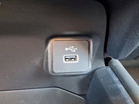 Certified 2023 Honda HR-V LX image 25