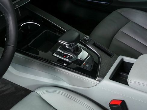 Used 2021 Audi A4 2.0T Premium Plus w/ Premium Plus Package image 17