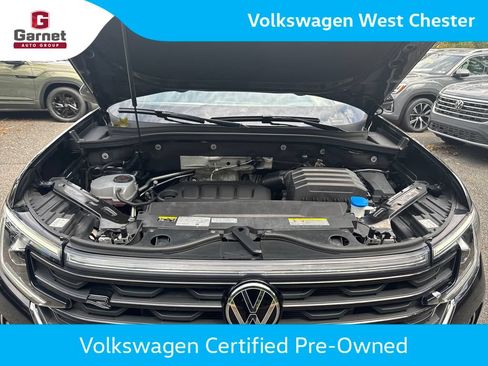 Certified 2024 Volkswagen Atlas Cross Sport SEL Premium R-Line AWD/4WD image 48