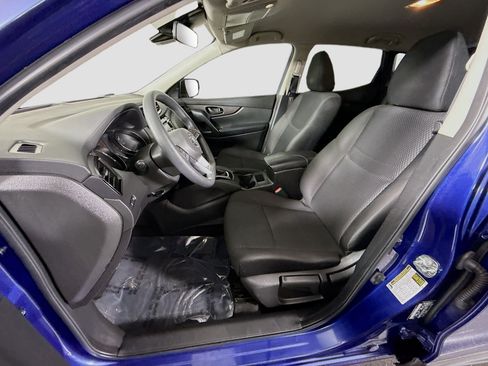 Used 2020 Nissan Rogue Sport S w/ Appearance Package FWD image 21