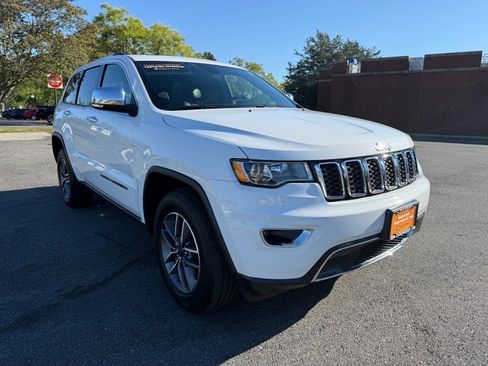 Certified 2021 Jeep Grand Cherokee Limited image 2