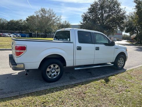 Used 2012 Ford F150 XLT w/ XLT Chrome Pkg image 5