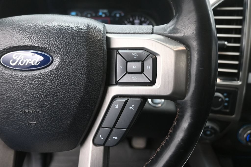 Used 2020 Ford F150 Platinum w/ Equipment Group 701A Luxury AWD/4WD image 29