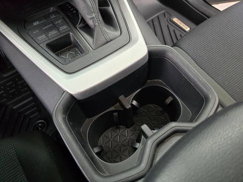 Used 2024 Toyota RAV4 LE image 34