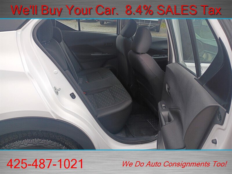 Used 2021 Nissan Kicks S FWD image 12