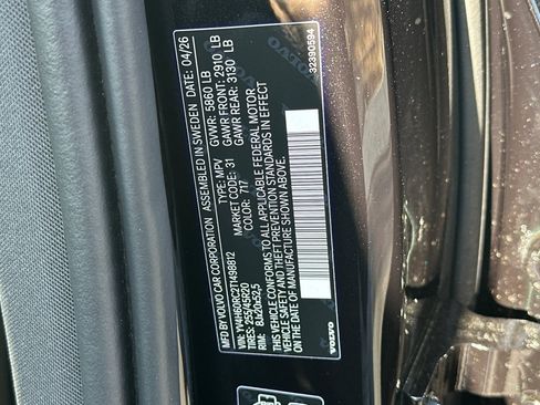 New 2026 Volvo XC60 T8 Plus w/ Climate Package AWD/4WD image 24