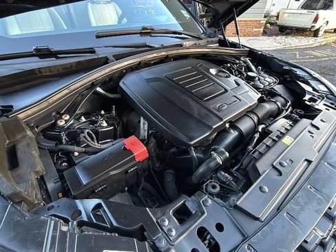 Used 2020 Land Rover Range Rover Velar R-Dynamic S AWD/4WD image 45