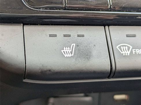 Used 2025 Hyundai Elantra SEL FWD image 25