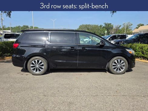 Used 2016 Kia Sedona SX FWD image 11