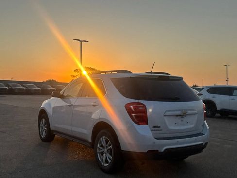 Used 2017 Chevrolet Equinox LT FWD image 18