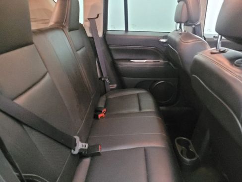 Used 2016 Jeep Compass High Altitude image 19