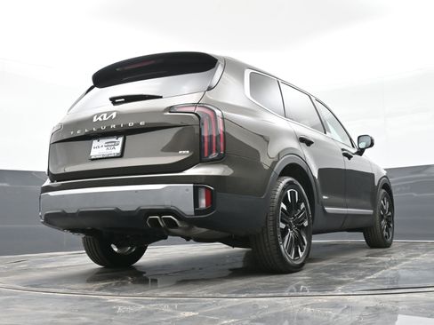 Used 2023 Kia Telluride SX Prestige image 46