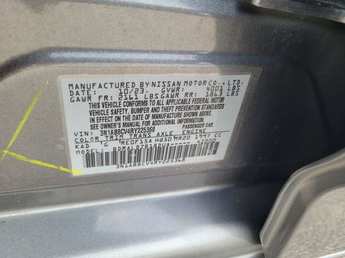 Used 2024 Nissan Sentra SV FWD image 30