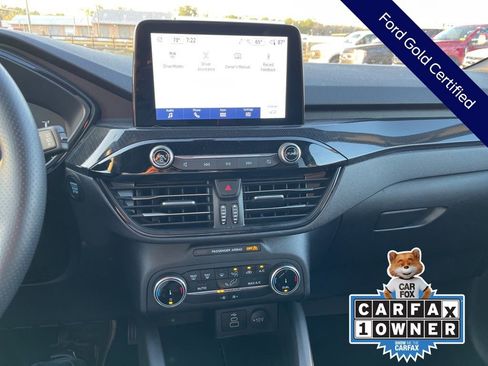 Certified 2025 Ford Escape ST-Line AWD/4WD image 16