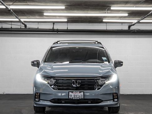 Used 2024 Honda Odyssey Sport image 8