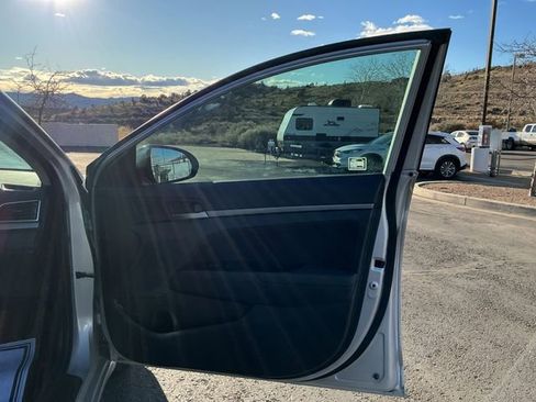 Used 2018 Hyundai Elantra SEL w/ Cargo Package image 22