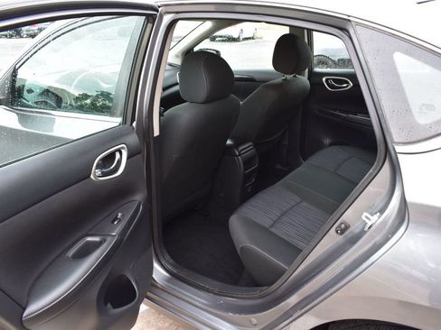 Used 2019 Nissan Sentra SV FWD image 21