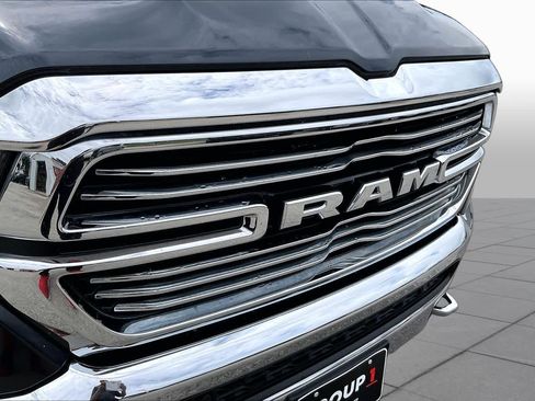 Used 2020 RAM 1500 Laramie RWD image 30