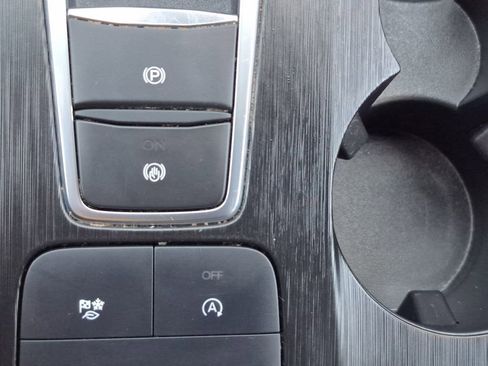 Used 2024 Ford Escape ST-Line image 27