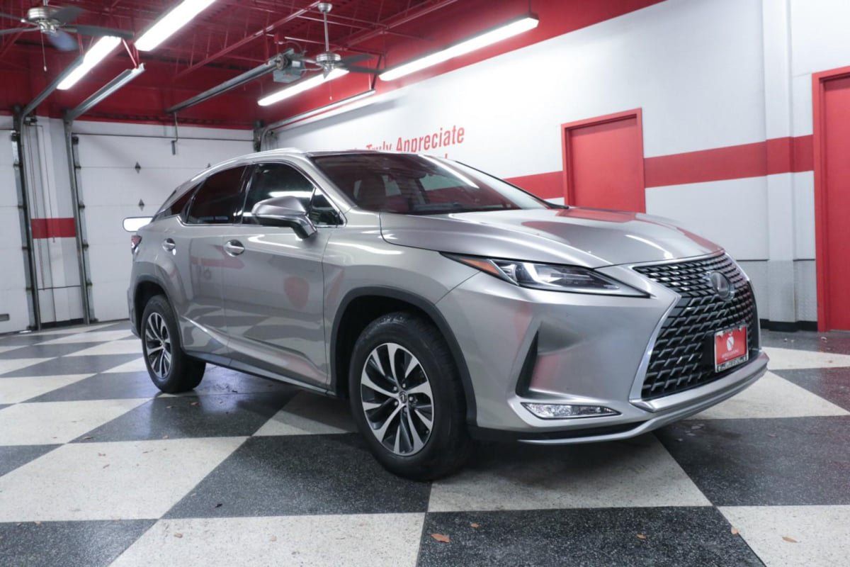 Used 2022 Lexus RX 350 FWD w/ Premium Package image 2