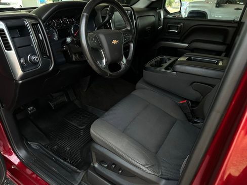 Used 2018 Chevrolet Silverado 1500 LT w/ Texas Edition RWD image 9