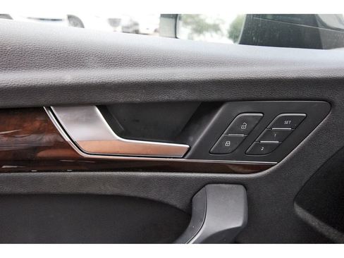 Used 2018 Audi Q5 2.0T Premium AWD/4WD image 23