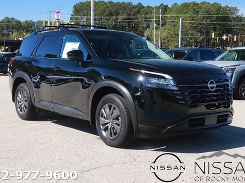 New 2026 Nissan Pathfinder SV AWD/4WD image 1