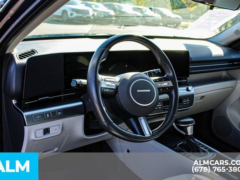 Used 2025 Hyundai Kona SEL FWD image 27