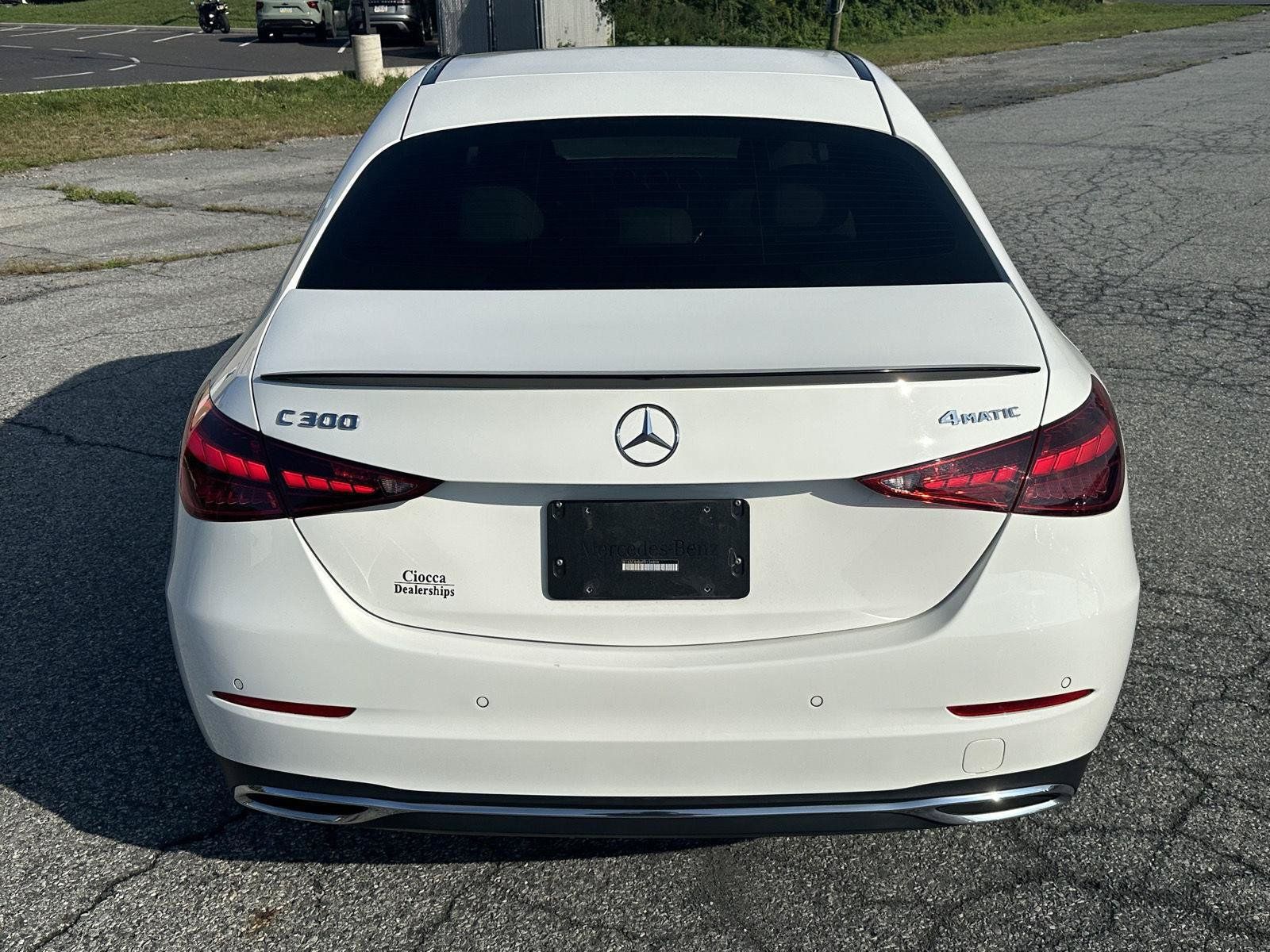 Used 2023 Mercedes-Benz C 300 4MATIC Sedan image 7