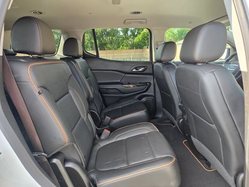 Used 2023 GMC Acadia AT4 w/ Preferred Package AWD/4WD image 26