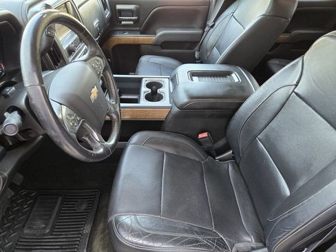 Used 2017 Chevrolet Silverado 1500 LTZ w/ Sport Package AWD/4WD image 8