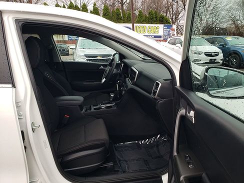 Used 2021 Kia Sportage LX w/ LX AWD Popular Package image 19