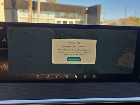 Certified 2025 INFINITI QX80 Sensory image 18