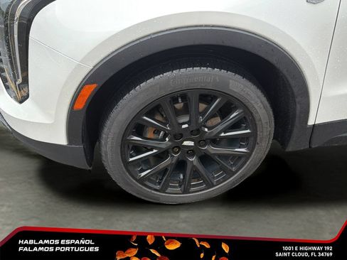 Certified 2022 Cadillac XT4 Sport w/ LPO, ONYX Package FWD image 10