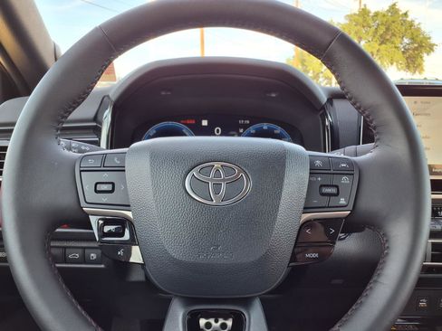 Used 2026 Toyota Camry XSE w/ Premium Package image 21
