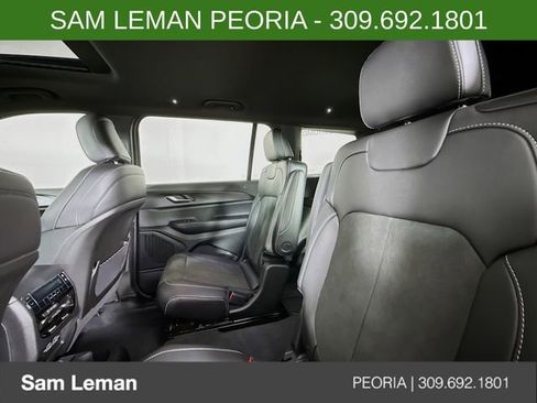 New 2025 Jeep Grand Cherokee L Altitude image 24