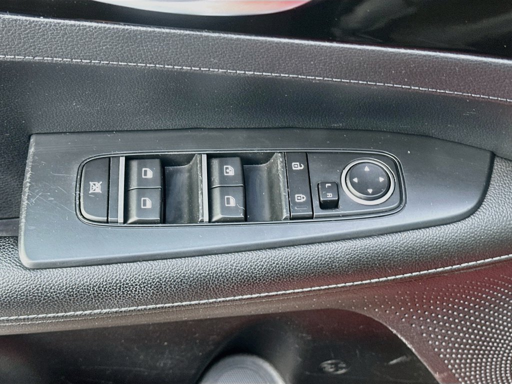 Used 2019 Kia Forte S FWD image 17