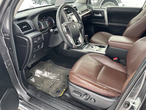 Used 2015 Toyota 4Runner Limited image 13