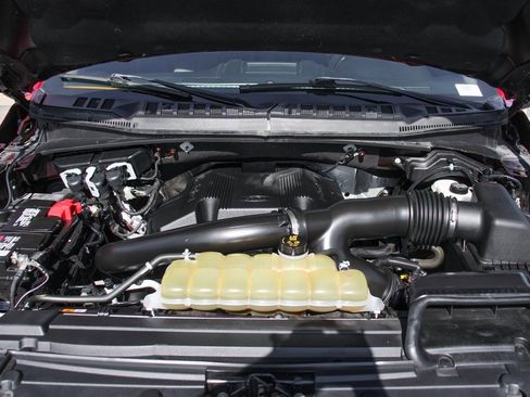 Used 2020 Ford F150 Lariat w/ Equipment Group 502A Luxury image 11